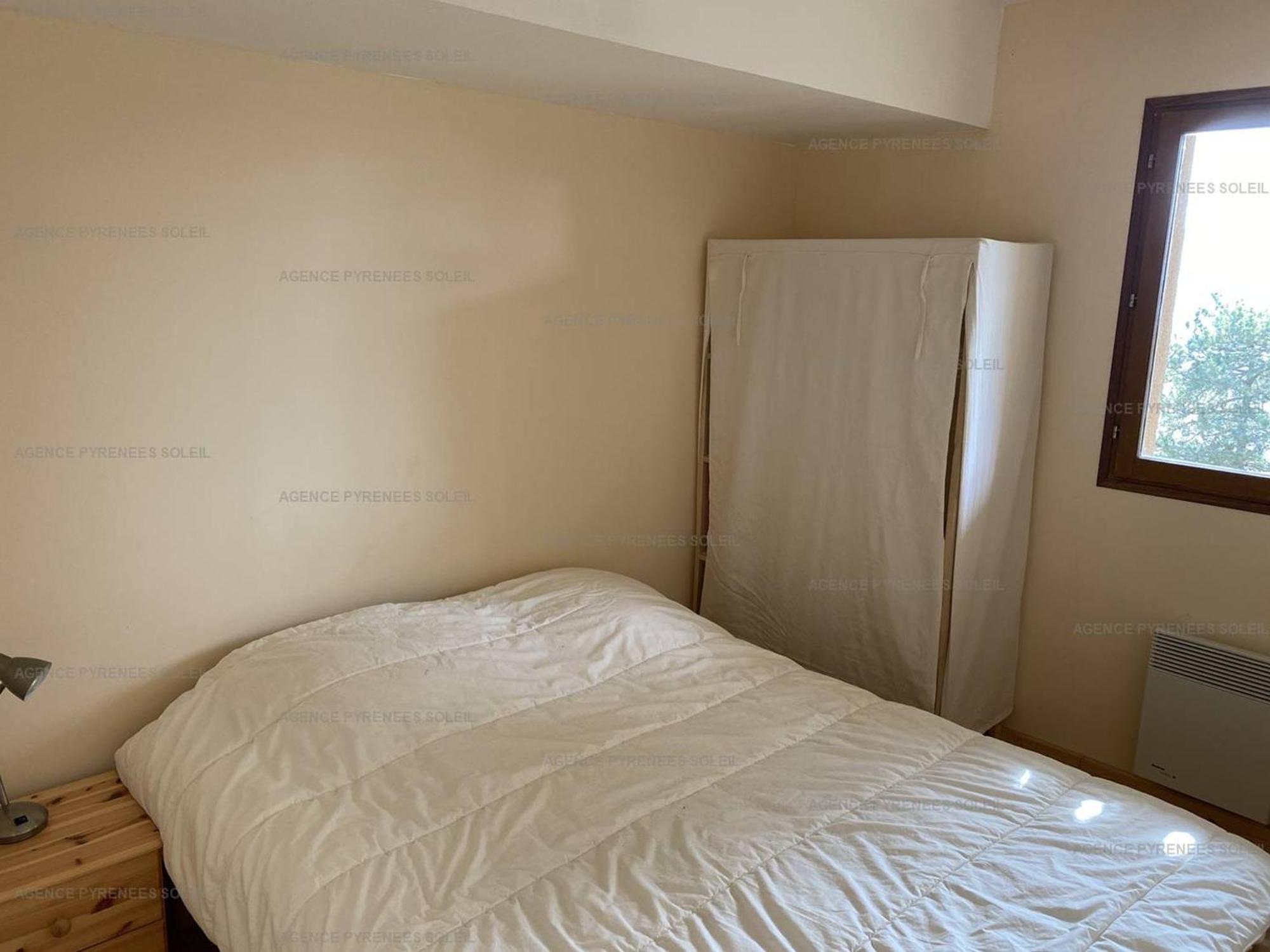 F4 Bas De Chalet Avec Terrasse Et Parking - Les Angles - Fr-1-295-143 Luaran gambar
